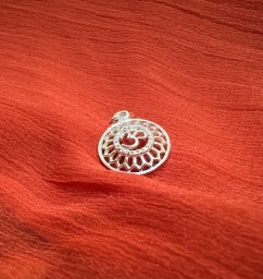 Кулон Ом (серебро) 2 см. Кулон Ом (серебро) 2 см.