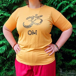 Футболка с принтом ОМ размер М/L (желтая)