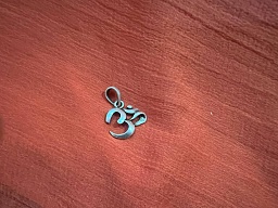 Кулон Ом 2 см (серебро)