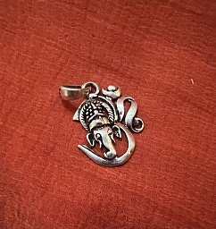 Ганеша в Ом 2 см (серебро)